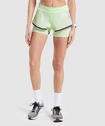 Bermudas Gymshark Speed 2 In 1 Corta Mujer Verdes | MX_4564QMA